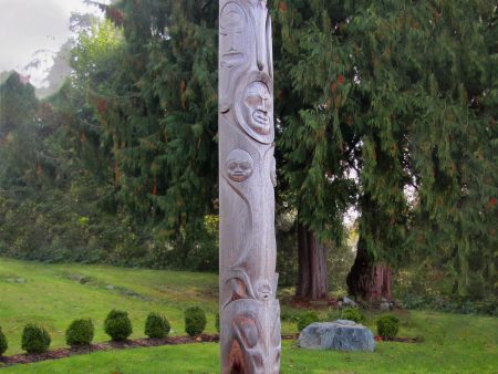 Raven & Whale Totem Pole Hot on Sale